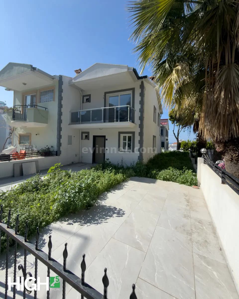 Kuşadası Satılık Villa 1. görünüm