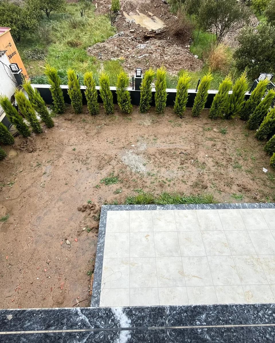 Menderes Satılık Villa — 4