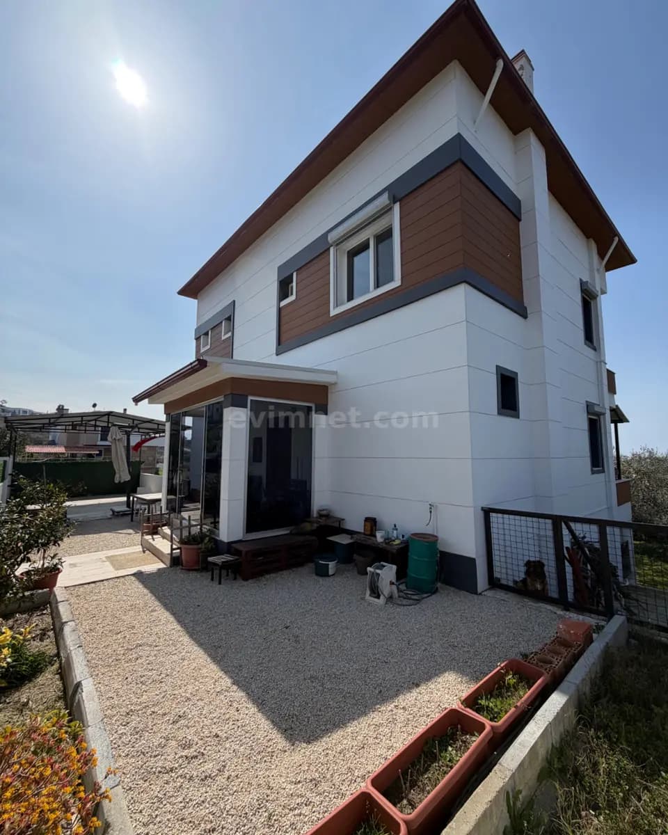 Kuşadası Zu verkaufen Villa Ansicht 1