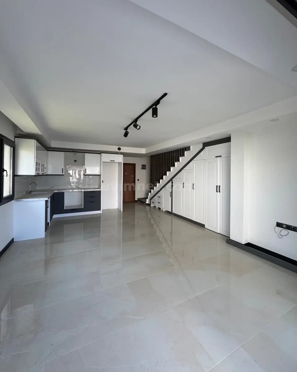 Kuşadası Satılık Villa 2. görünüm