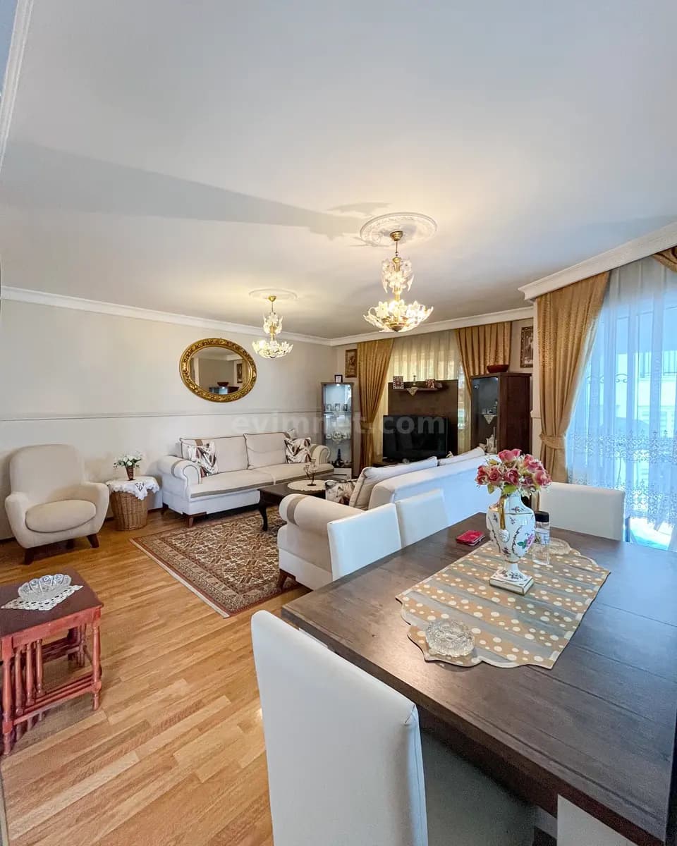 Kuşadası Satılık Daire 2. görünüm