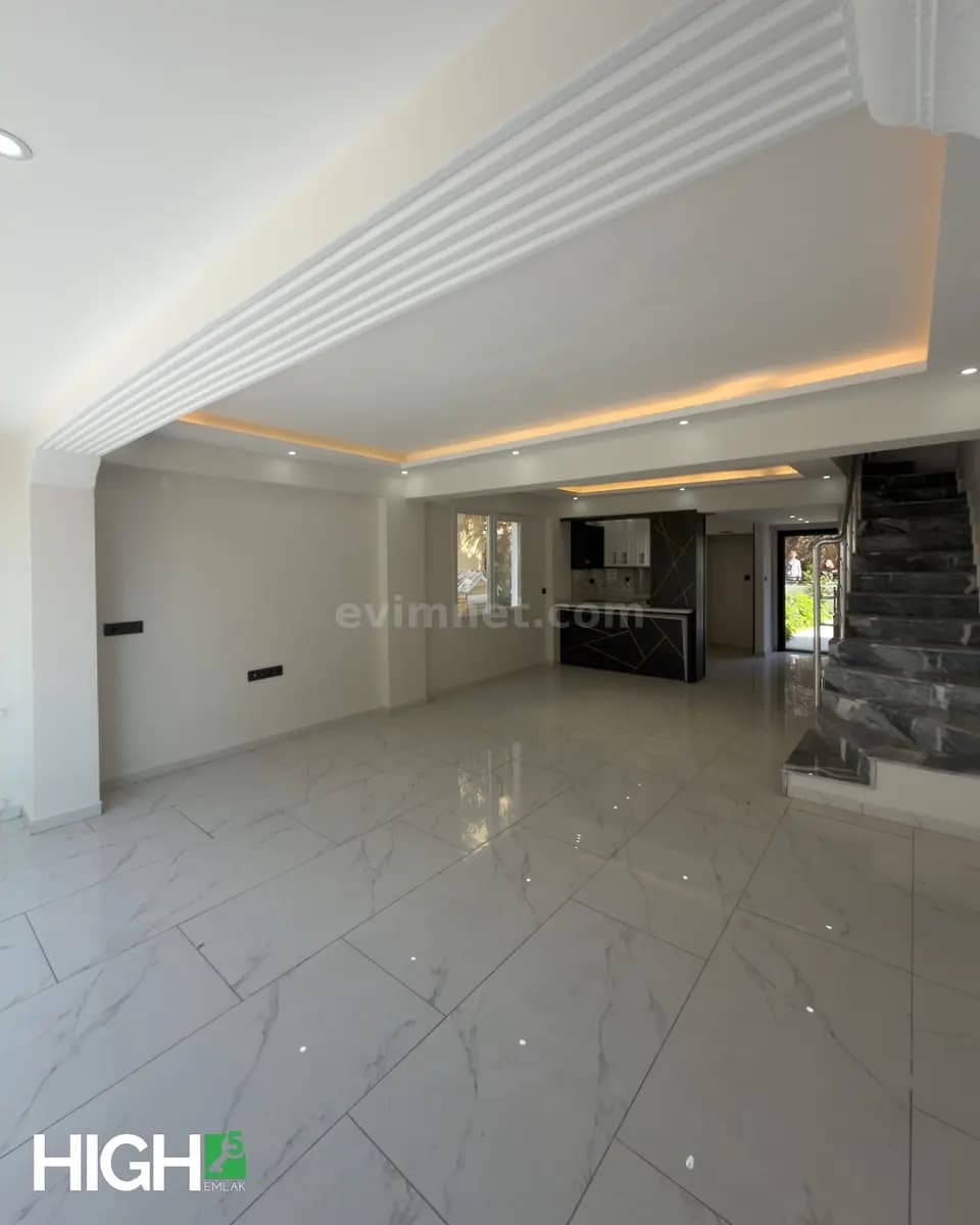 Kuşadası Satılık Villa 2. görünüm