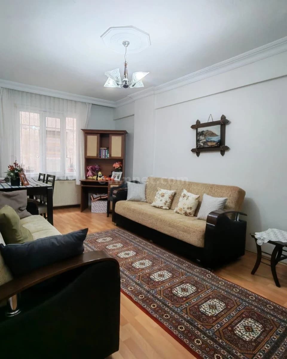 Küçükçekmece Satılık Daire — 5