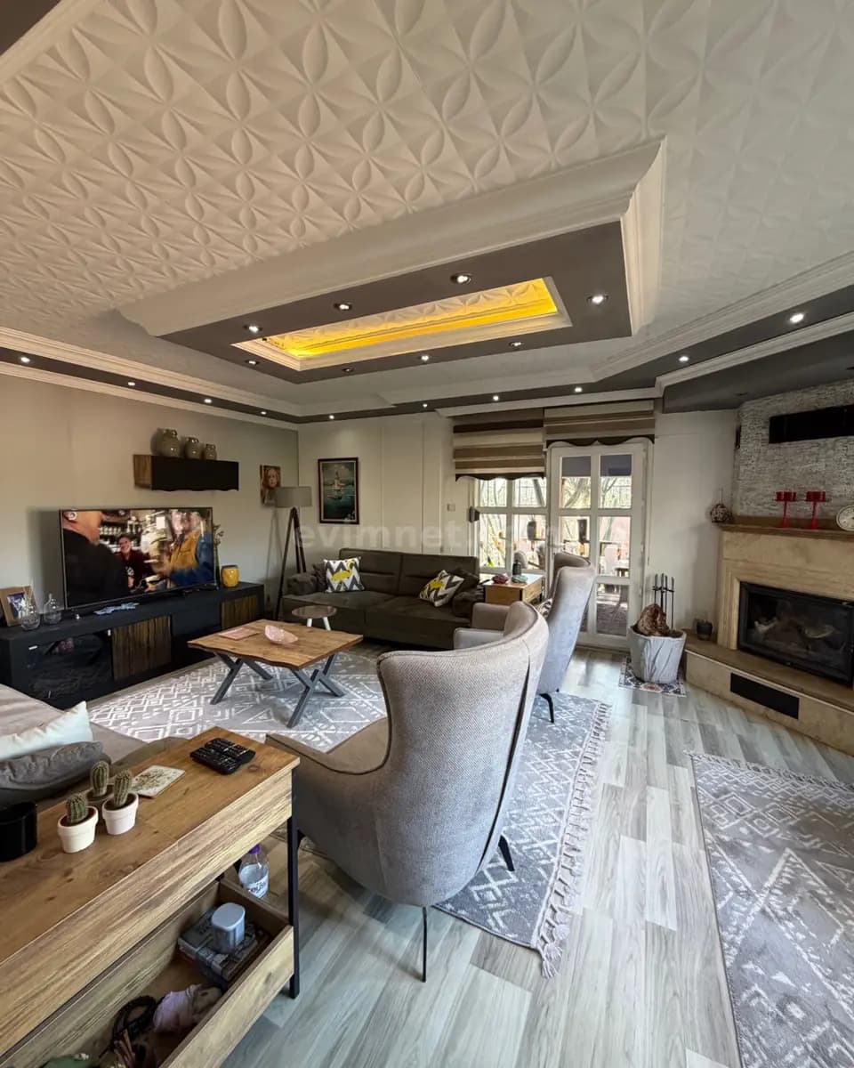 Kuşadası Zu verkaufen Villa Ansicht 2