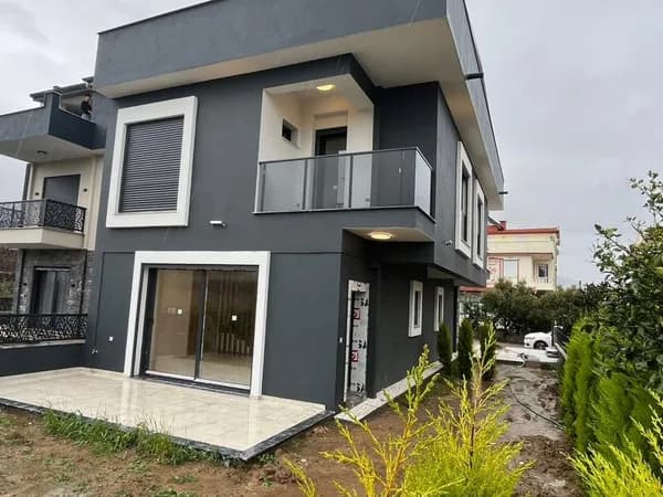 Menderes Satılık Villa