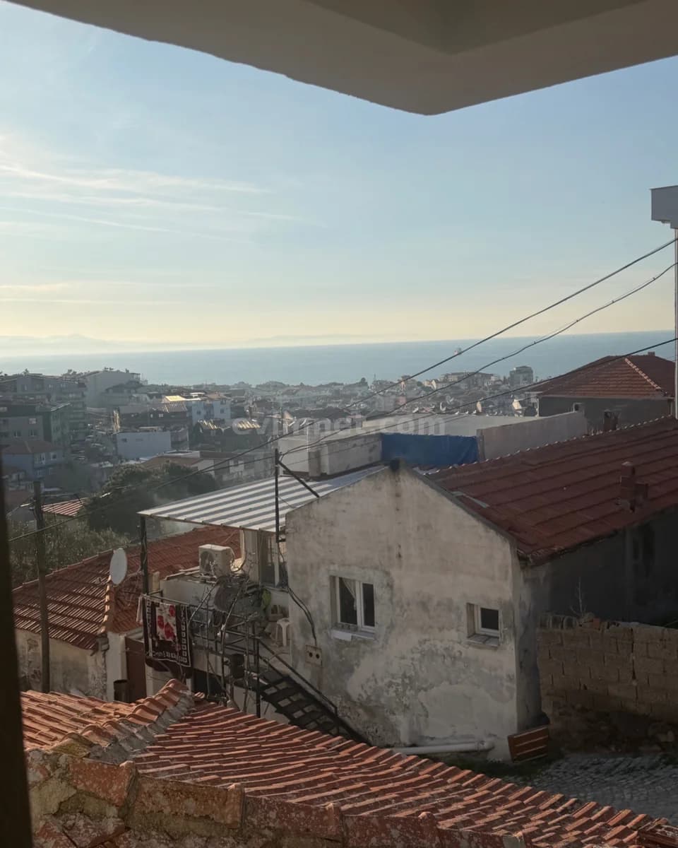 Dikili Satılık Daire — 4