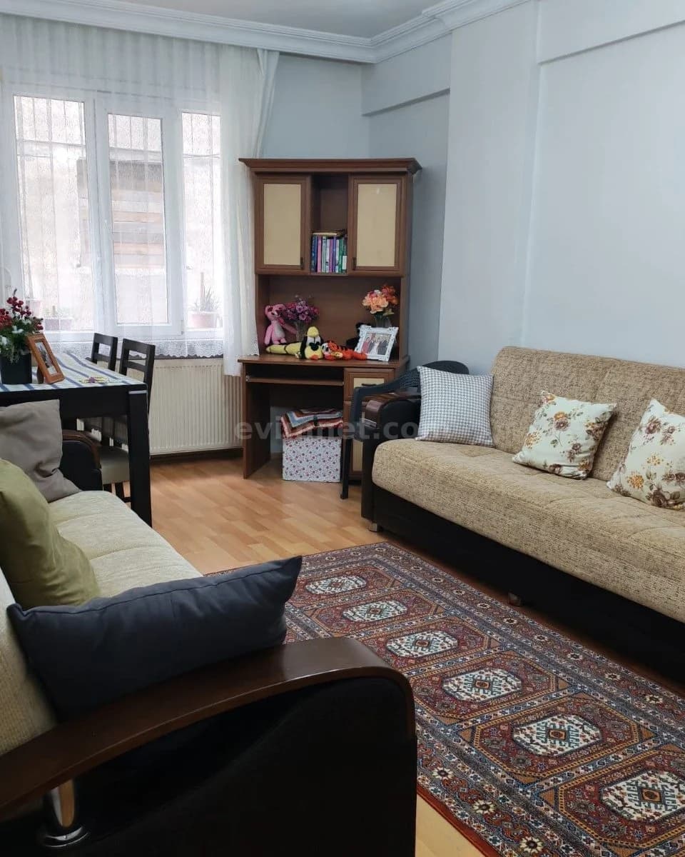 Küçükçekmece Satılık Daire — 3