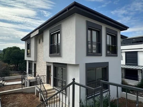 Seferihisar Satılık Villa