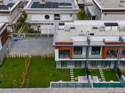 Kuşadası A vendre Villa