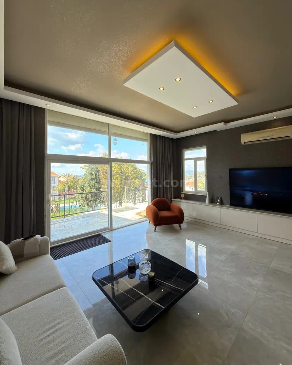 Kuşadası Satılık Villa 3. görünüm