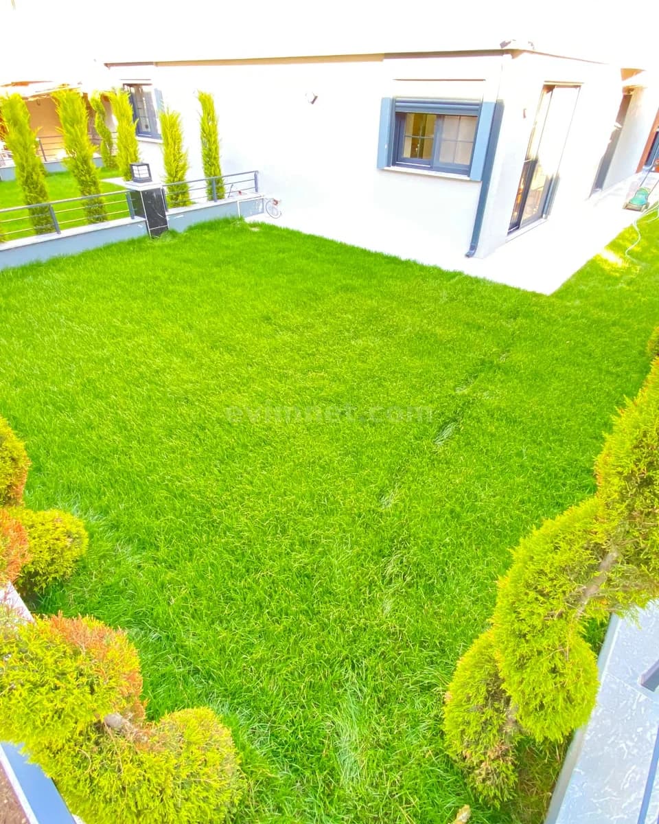 Seferihisar Satılık Villa — 2