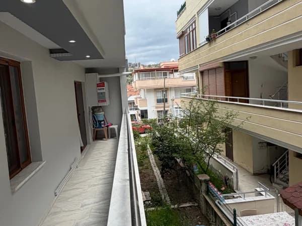 Dikili Satılık Daire 2. görünüm