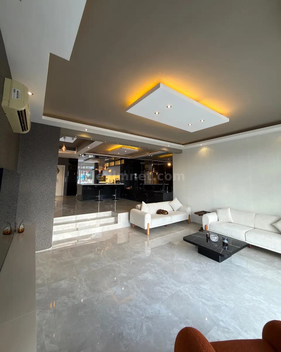 Kuşadası Satılık Villa 2. görünüm