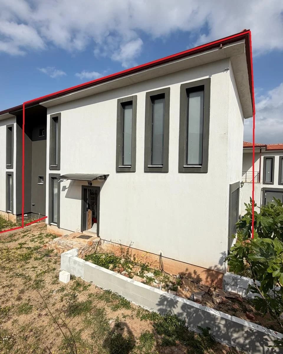 Seferihisar Satılık Villa — 1