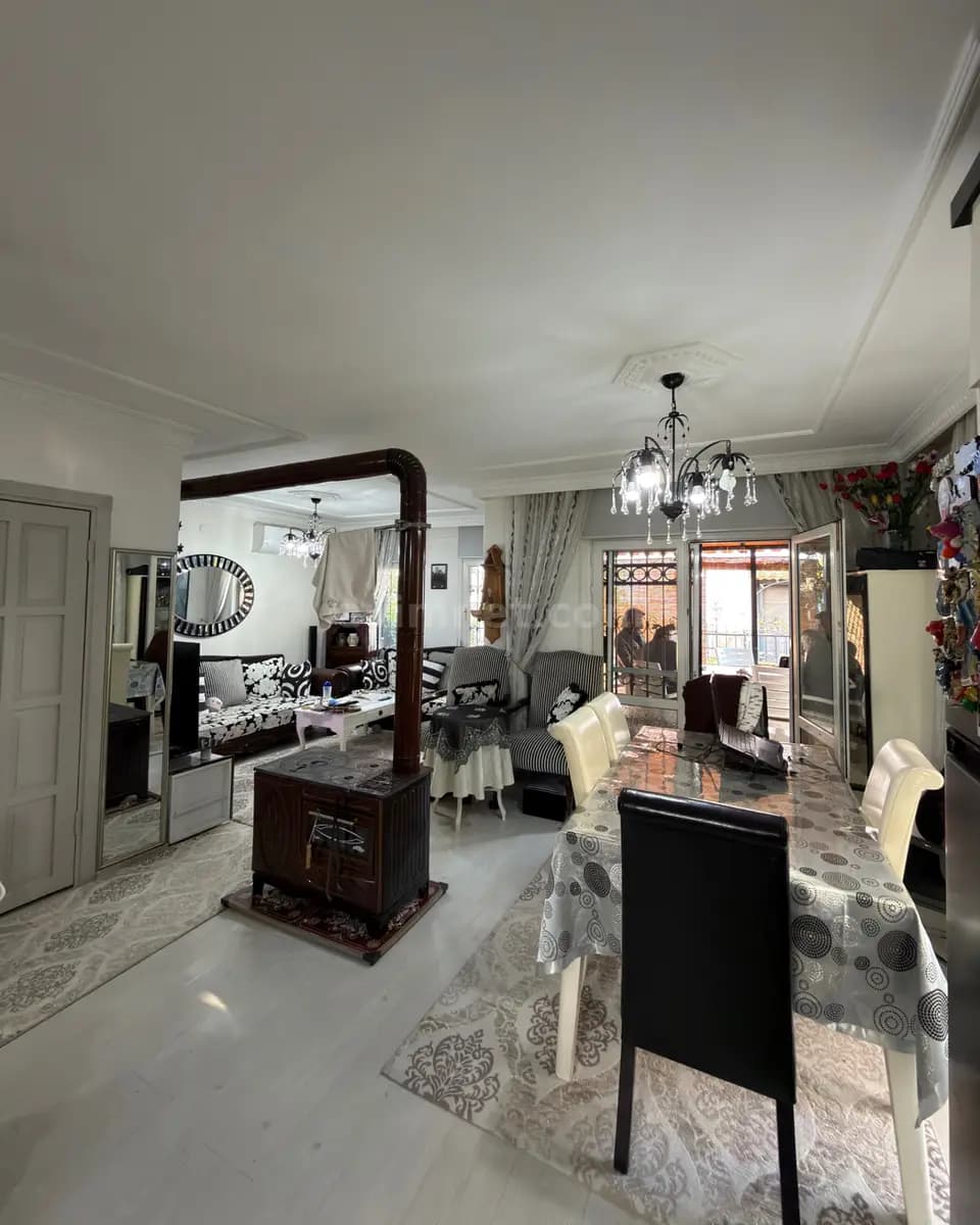 Kuşadası Zu verkaufen Villa Ansicht 2