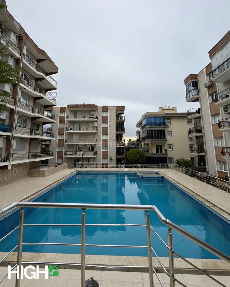 Kuşadası Zu verkaufen Wohnung Ansicht 1