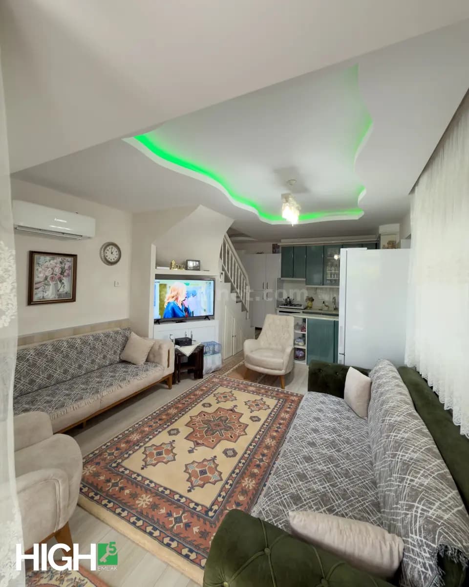 Kuşadası Zu verkaufen Villa Ansicht 2