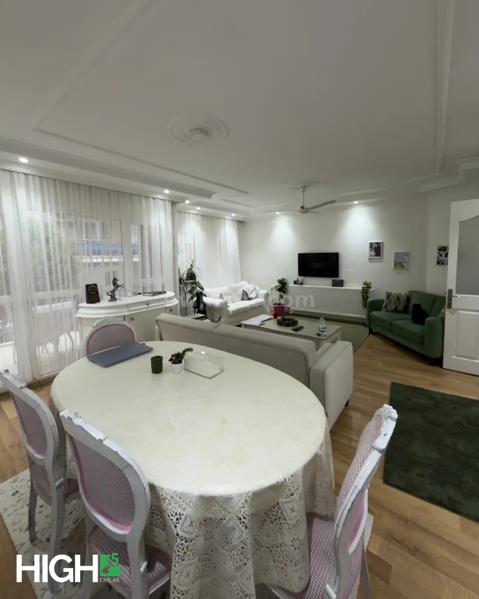 Kuşadası Zu verkaufen Wohnung Ansicht 2