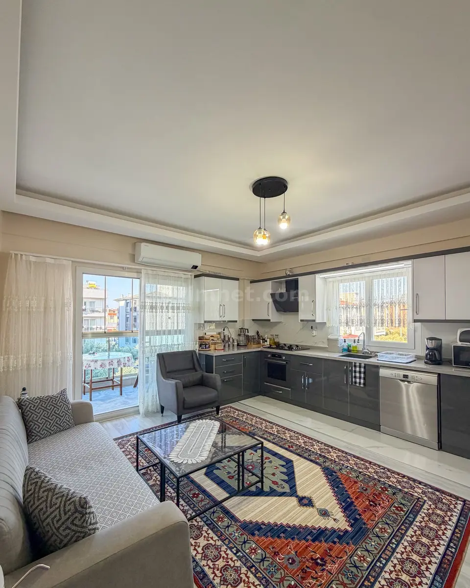 Kuşadası Zu verkaufen Wohnung Ansicht 2