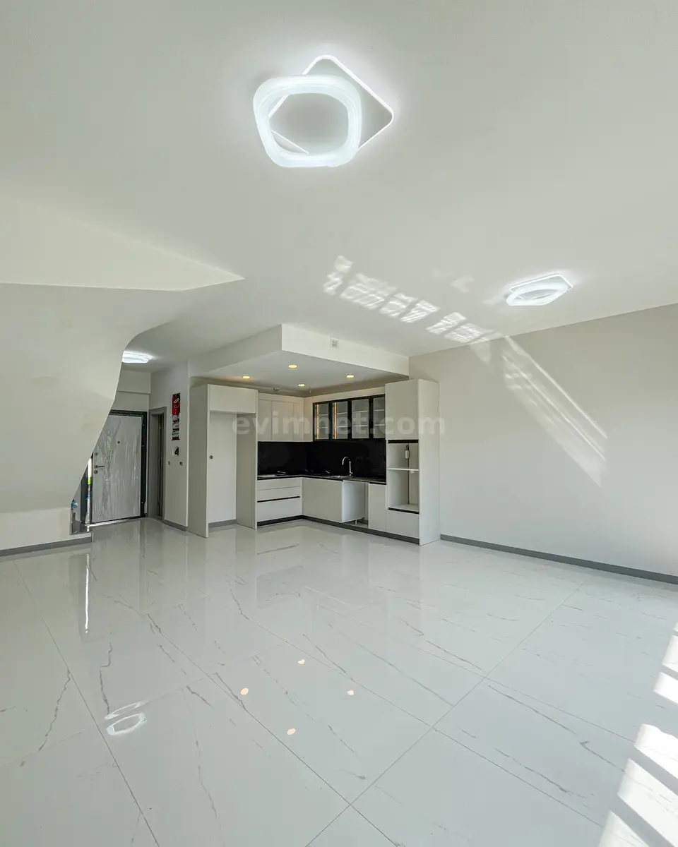 Kuşadası Zu verkaufen Villa Ansicht 3