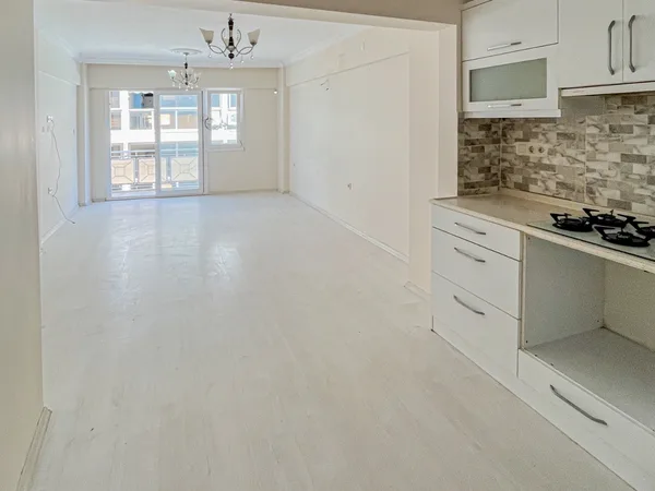 Kuşadası Satılık Daire 2. görünüm