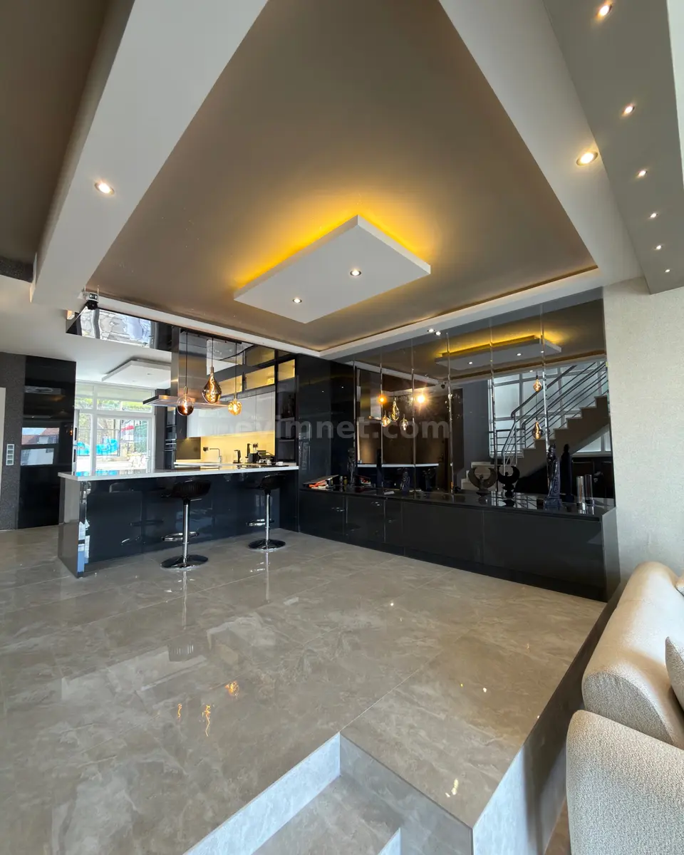Kuşadası En Venta Villa — 3