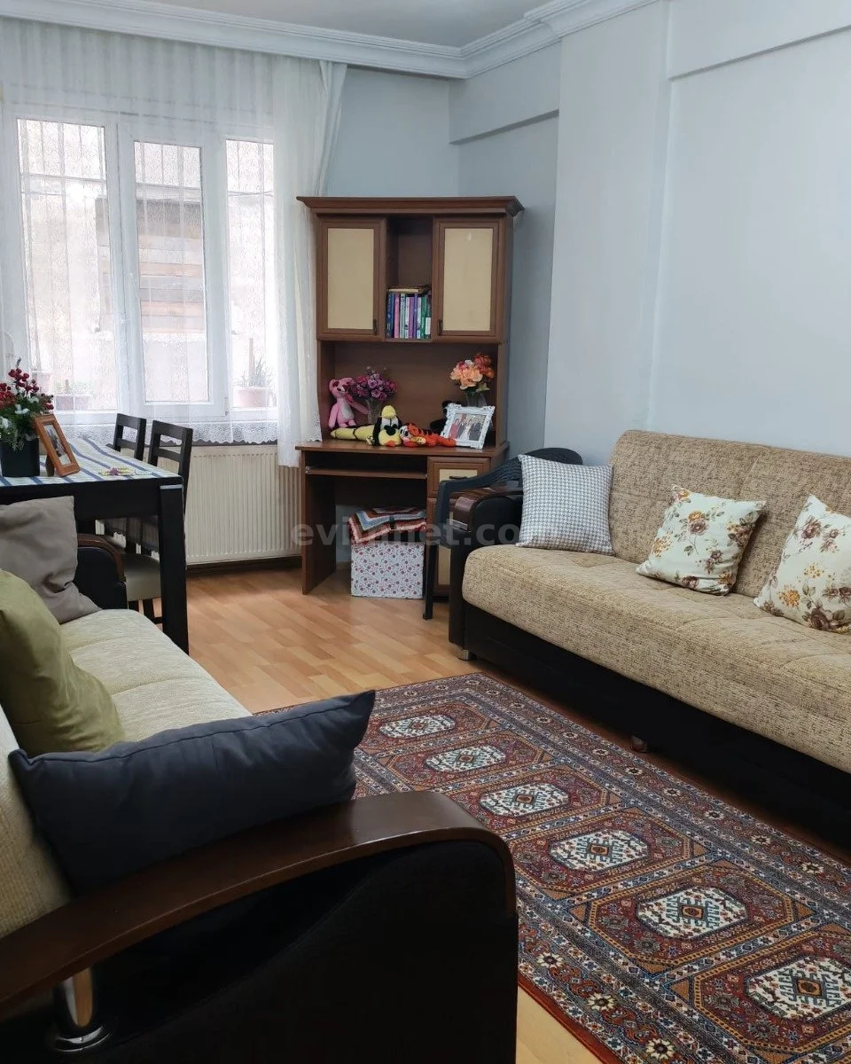 Küçükçekmece Satılık Daire — 3