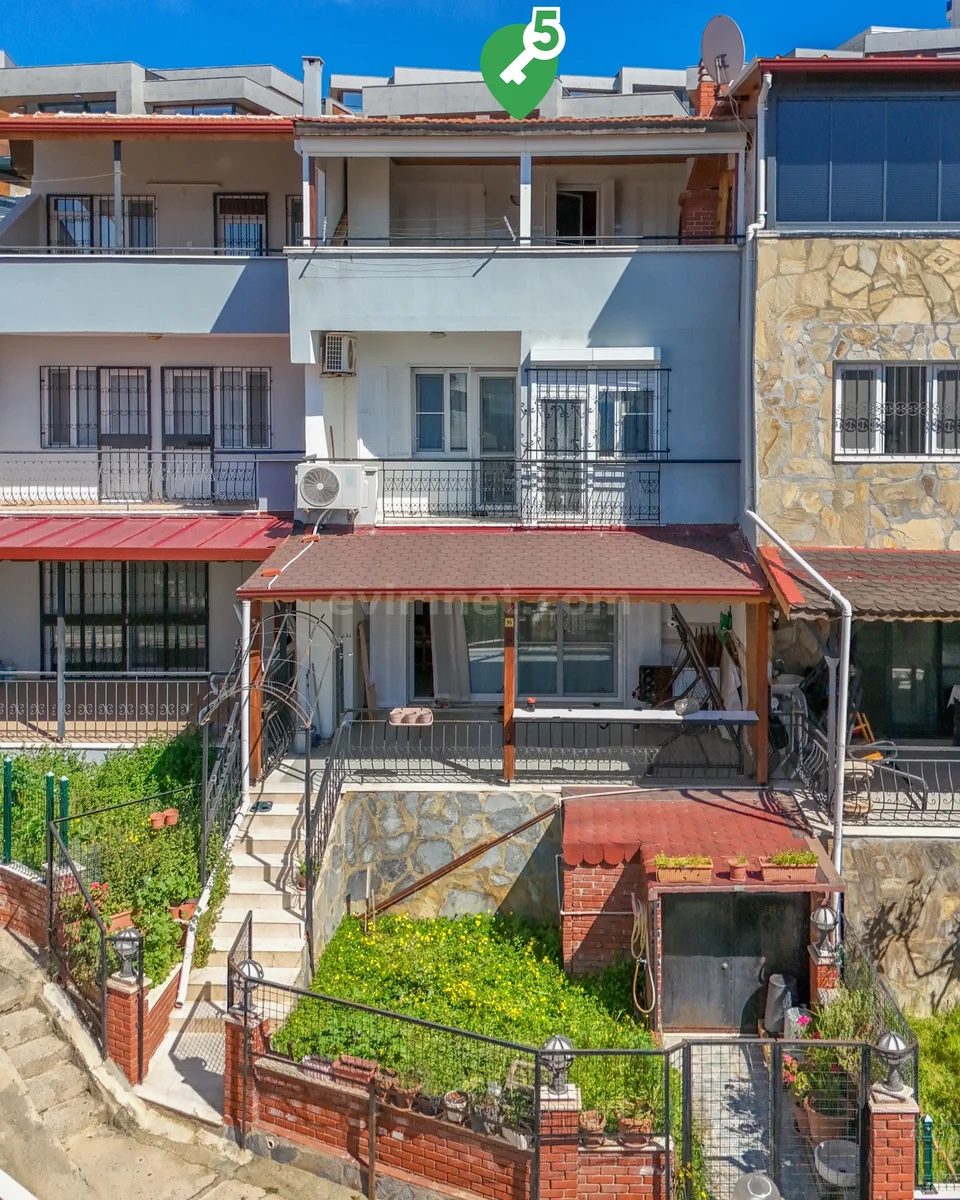 Kuşadası Satılık Villa — 2