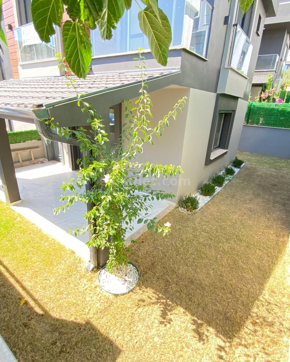 Seferihisar En Venta Villa — 3