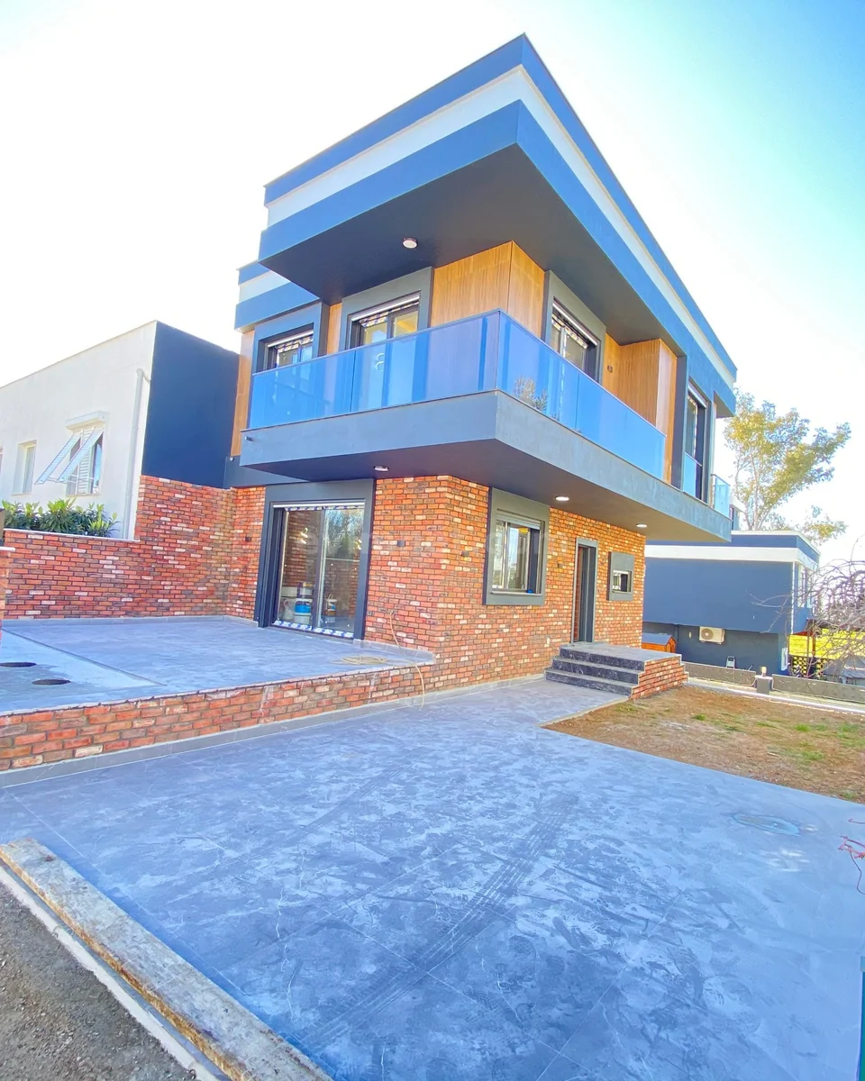 Seferihisar En Venta Villa — 2