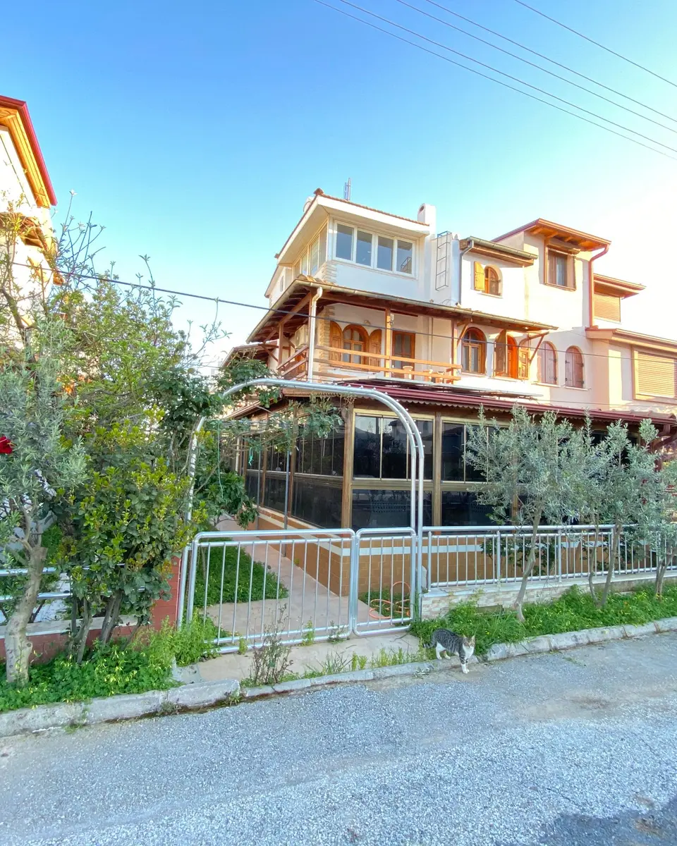 Seferihisar Satılık Daire — 1