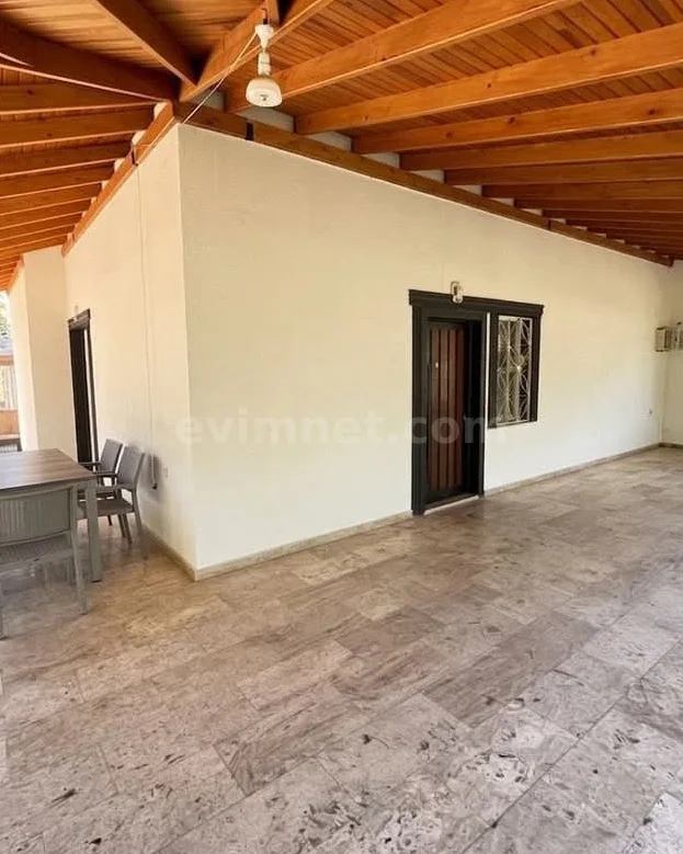 Seferihisar Satılık Villa — 4
